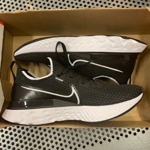 Nike react infinity run
